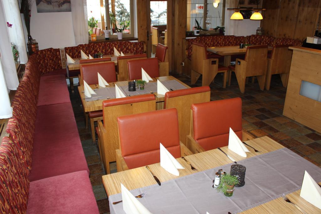 Ristorante Pizzeria Pension Taormina Roßhaupten Екстериор снимка