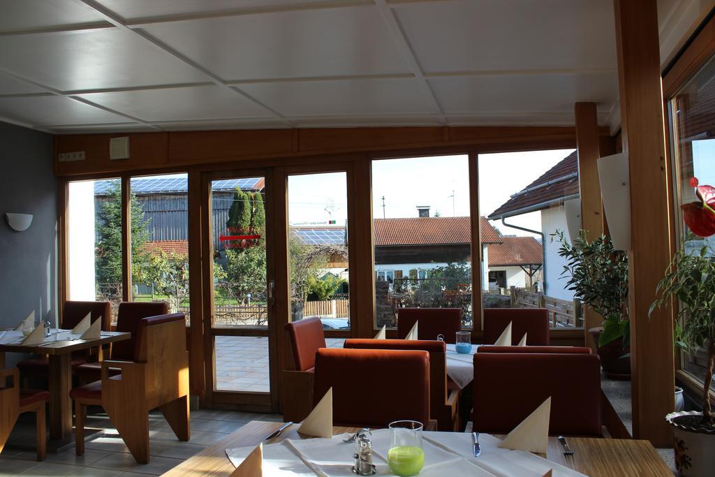 Ristorante Pizzeria Pension Taormina Roßhaupten Екстериор снимка